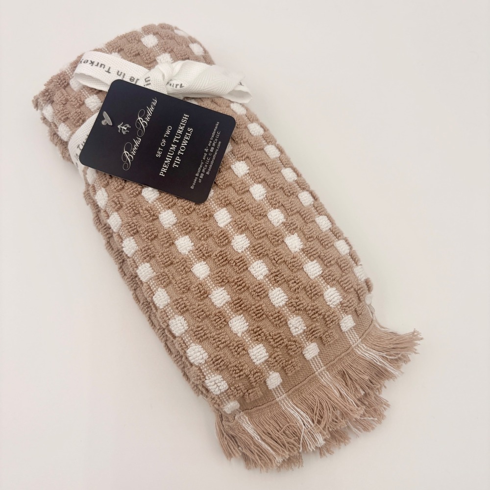 Brooks Brothers Set of 2 Premium Turkish Tip Towels Tan White Waffle Fringed NEW